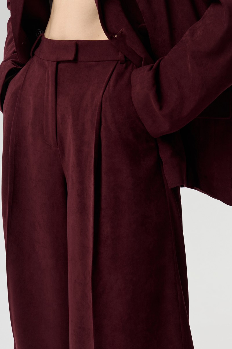 Брюки-палаццо из велюра