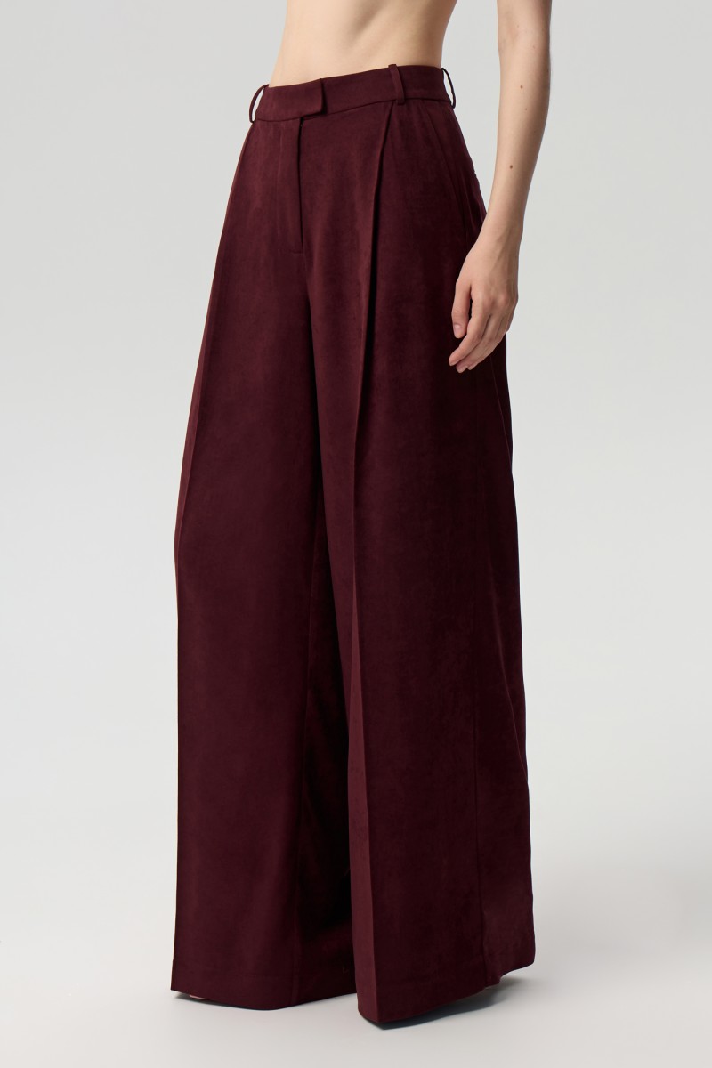 Брюки-палаццо из велюра