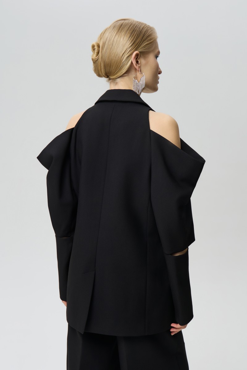 Пиджак с открытыми плечами