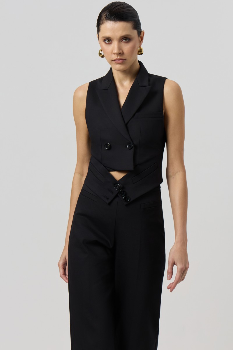 Жилет неклассический