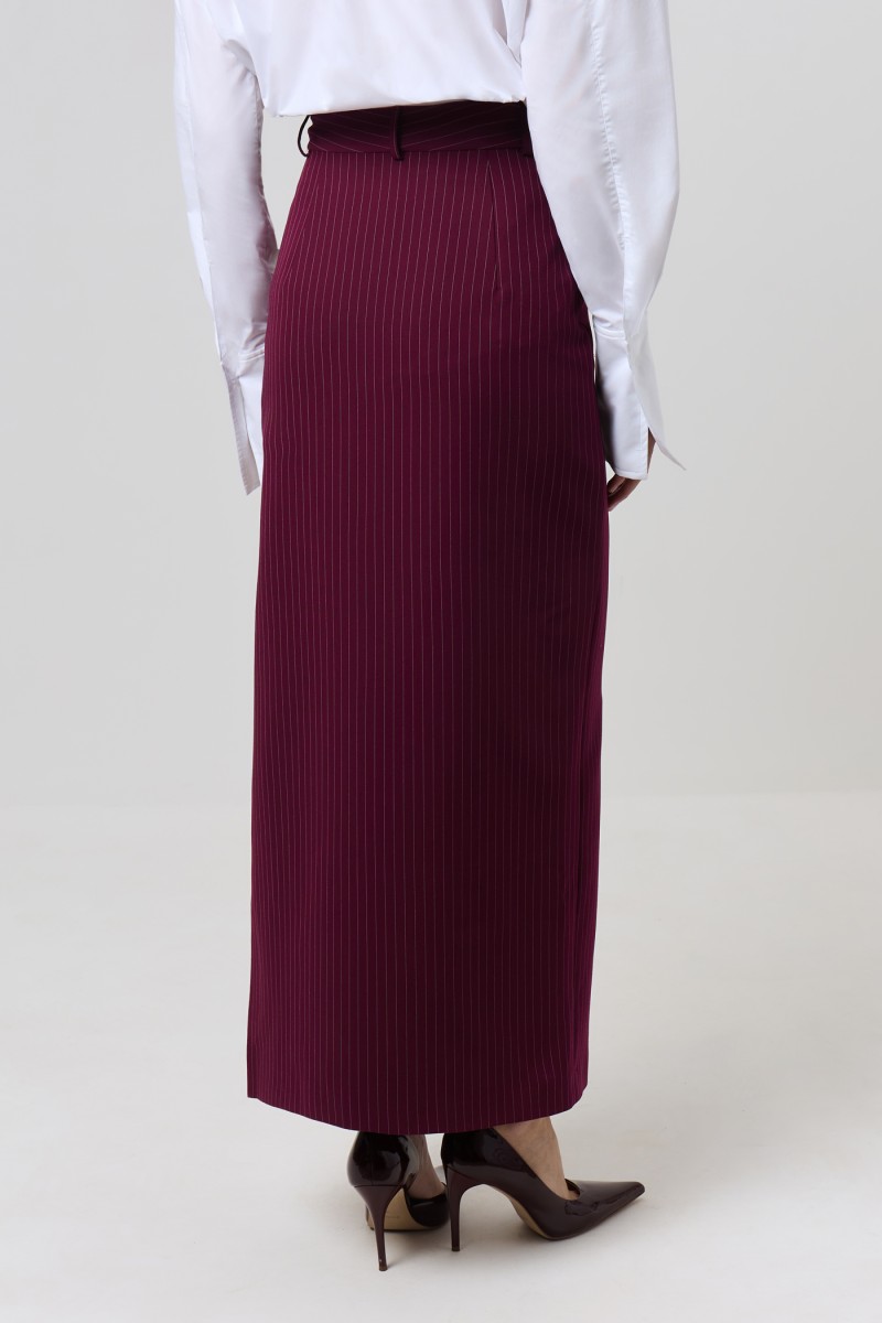 Юбка с разрезом