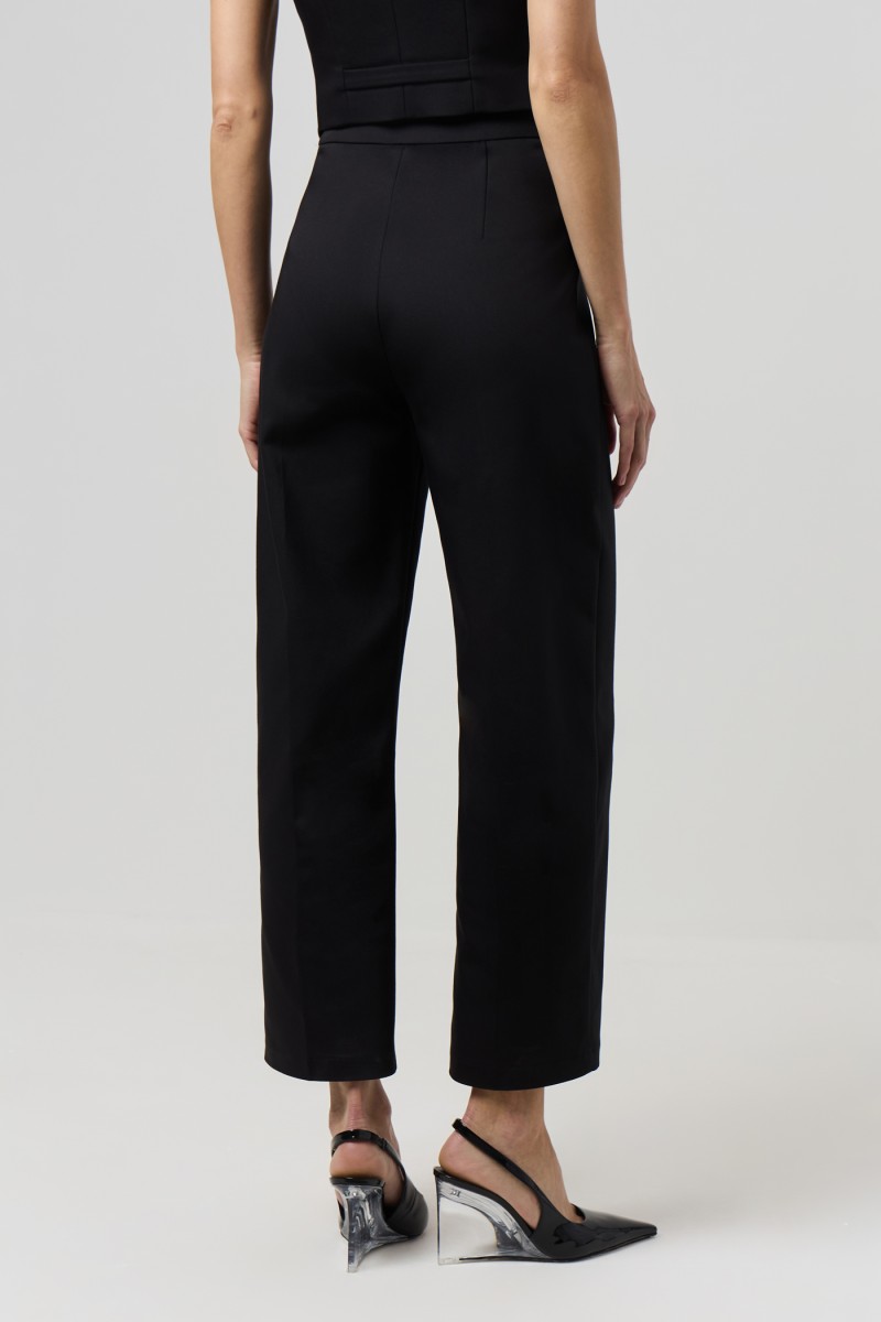 Брюки прямого кроя