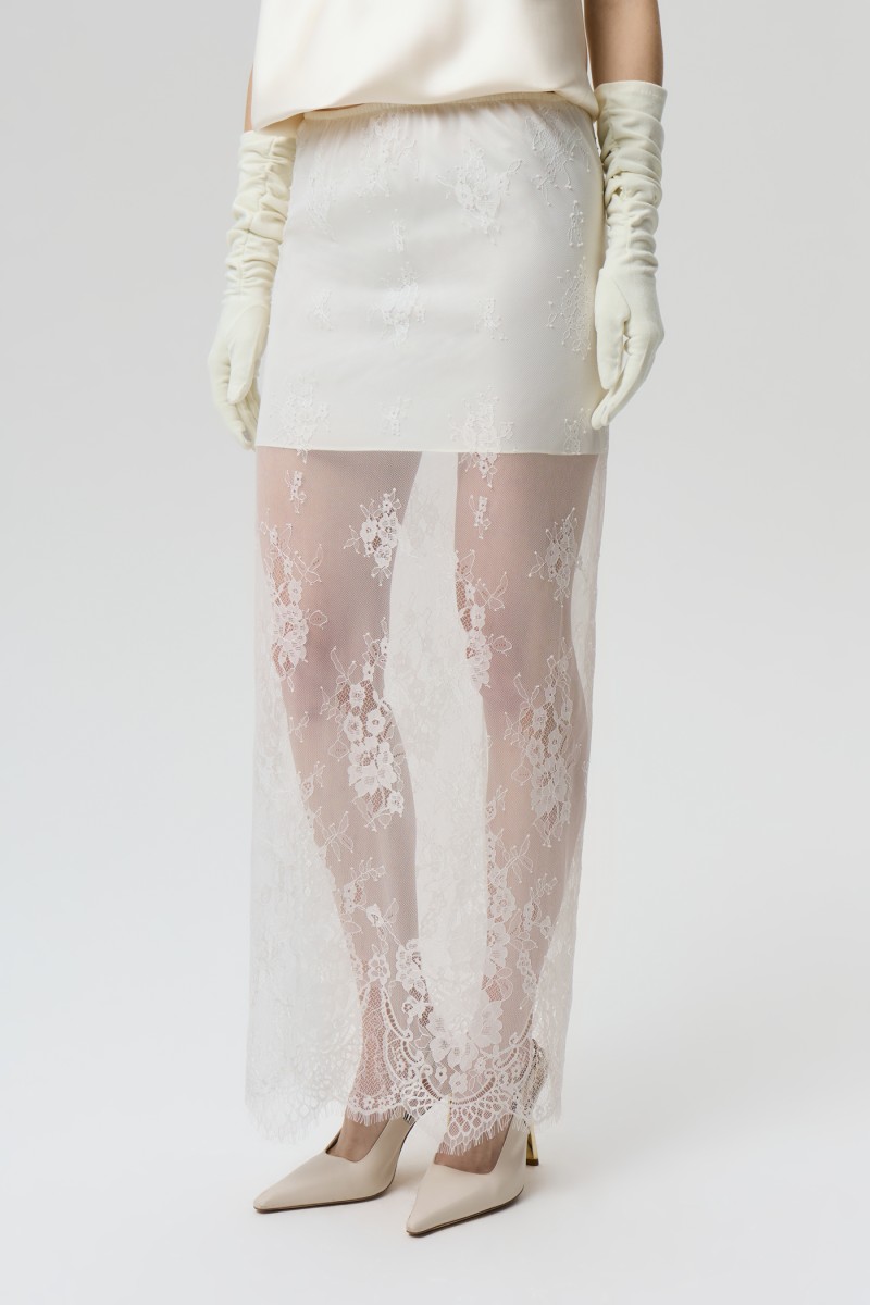 Юбка с кружевом