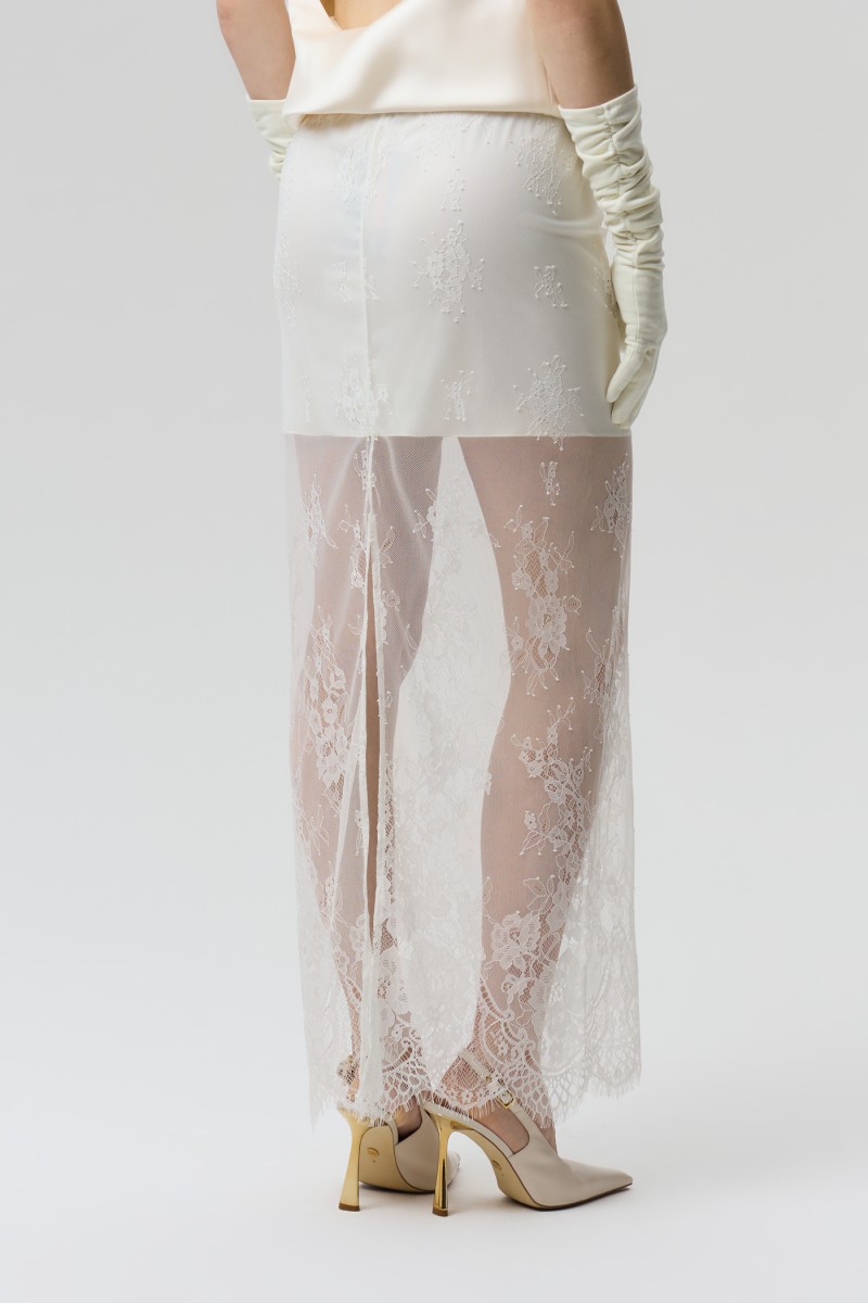 Юбка с кружевом