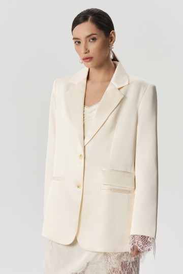 Жакет с кружевом