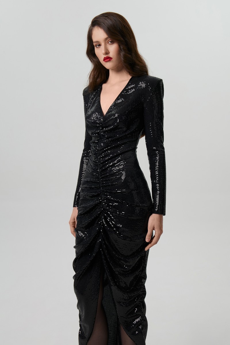 Платье Бедная девочка стала богатой