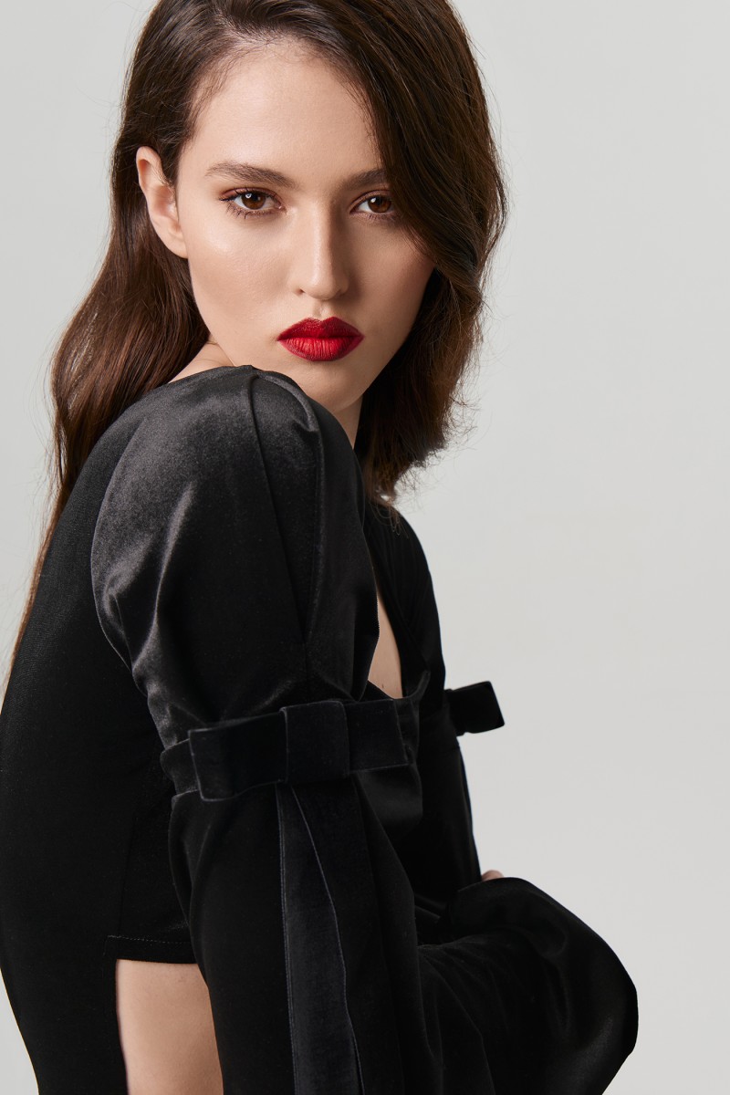 Платье черное ведьмино счастье