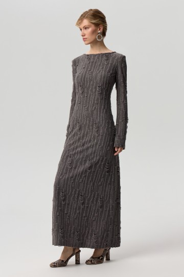 Платье с открытой спиной